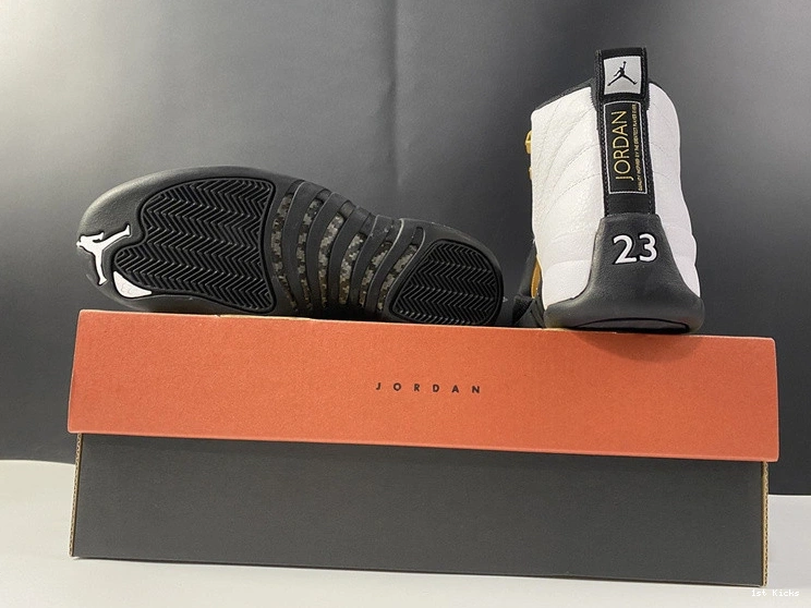 CT8013-170 Jordan Release Dae 12 Taxi Air XII Suede 0311